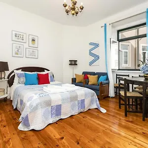 Retro M2 R4 - Lovely Double With Shared Bathroom Lisbona